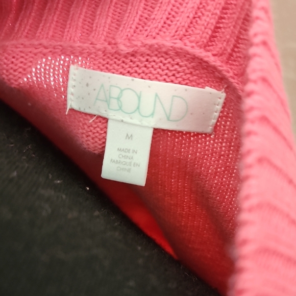 Abound V-Neck Knit Crop Sweater - Picture 2 of 5